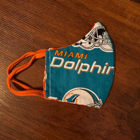facecover adult 2-sided Miami Dolphins handmade fashion only cloth - Picture 3 of 3